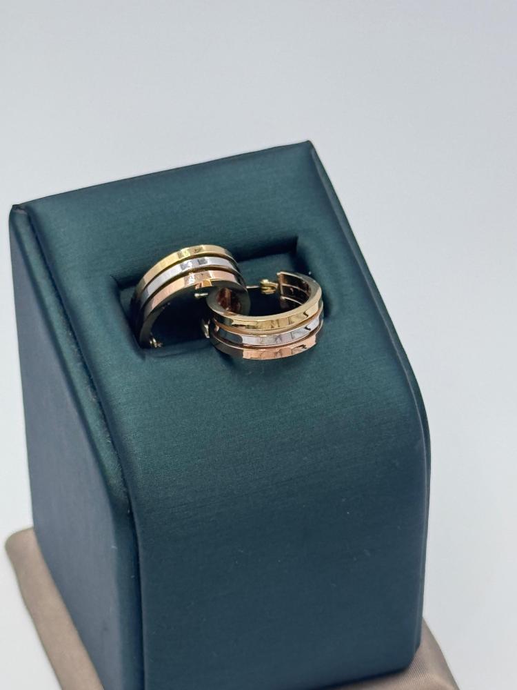 Earring 18K - حلق عيار 18