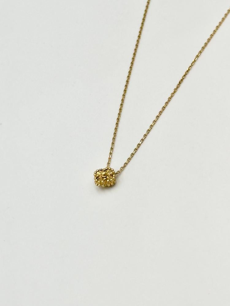 Necklaces 18K