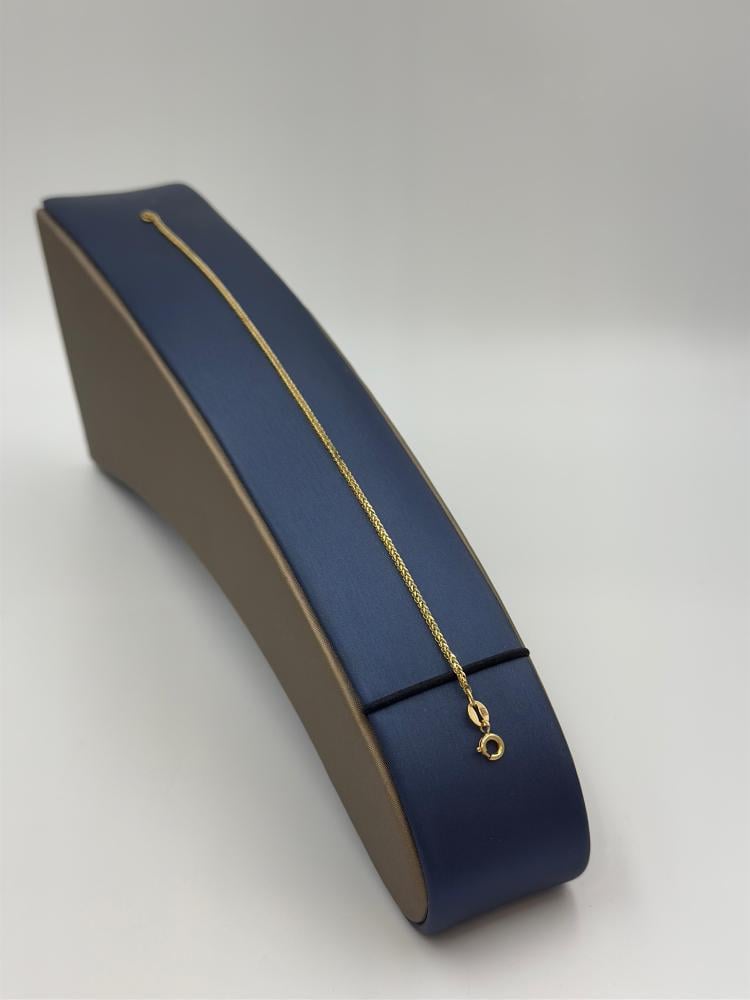 اسوارة ذهب عيار 18