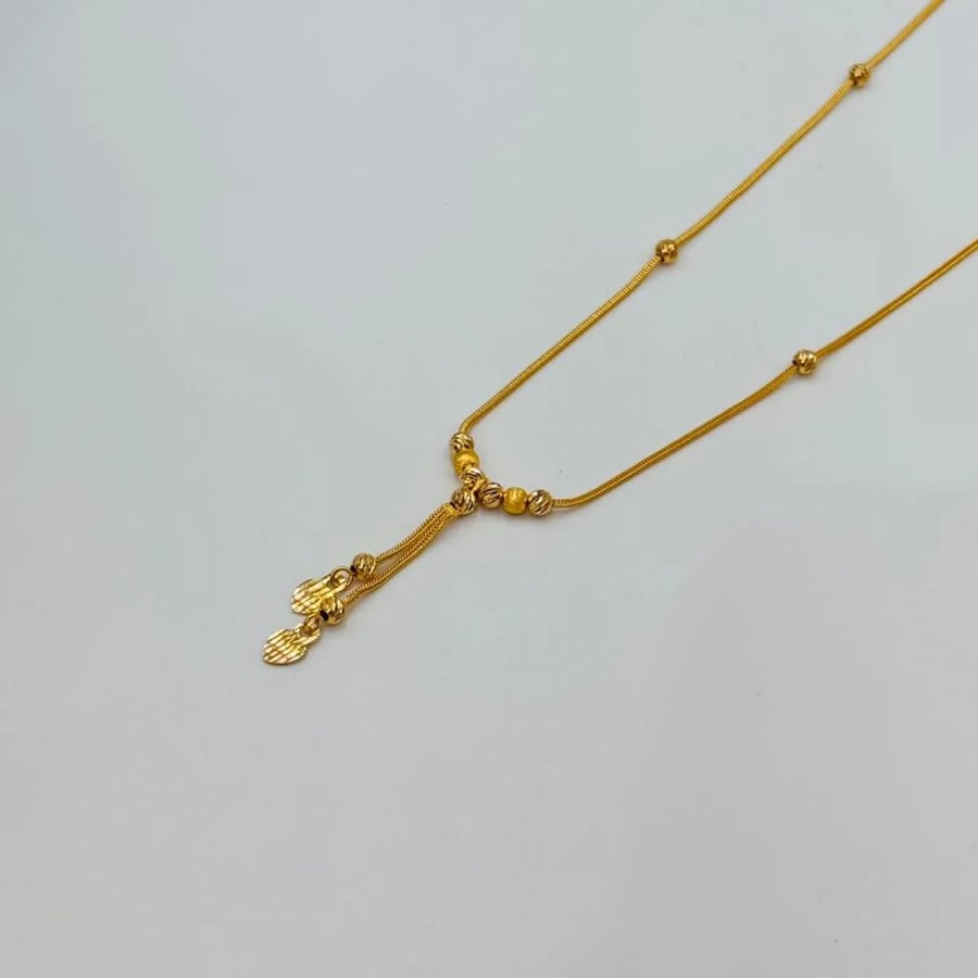 عقد ذهب عيار 21
