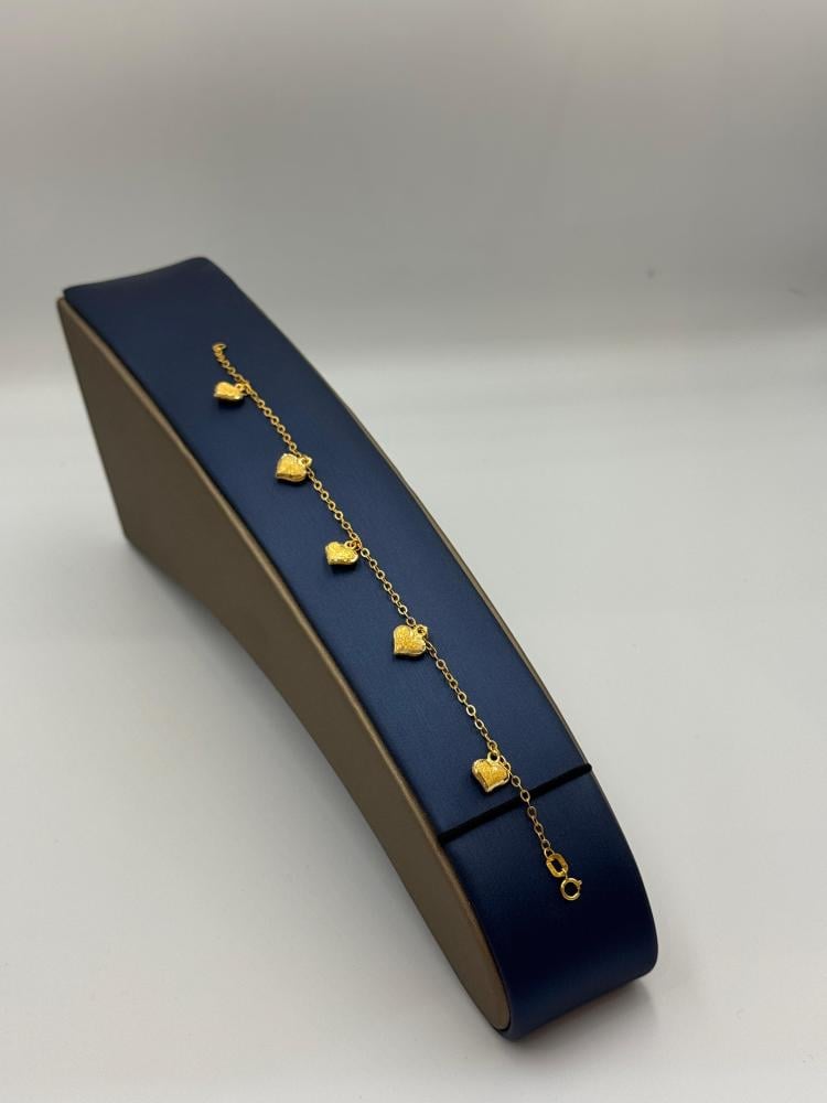 اسوارة قلب ذهب عيار 18