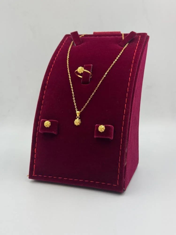 SET  18K - طقم  عيار 18