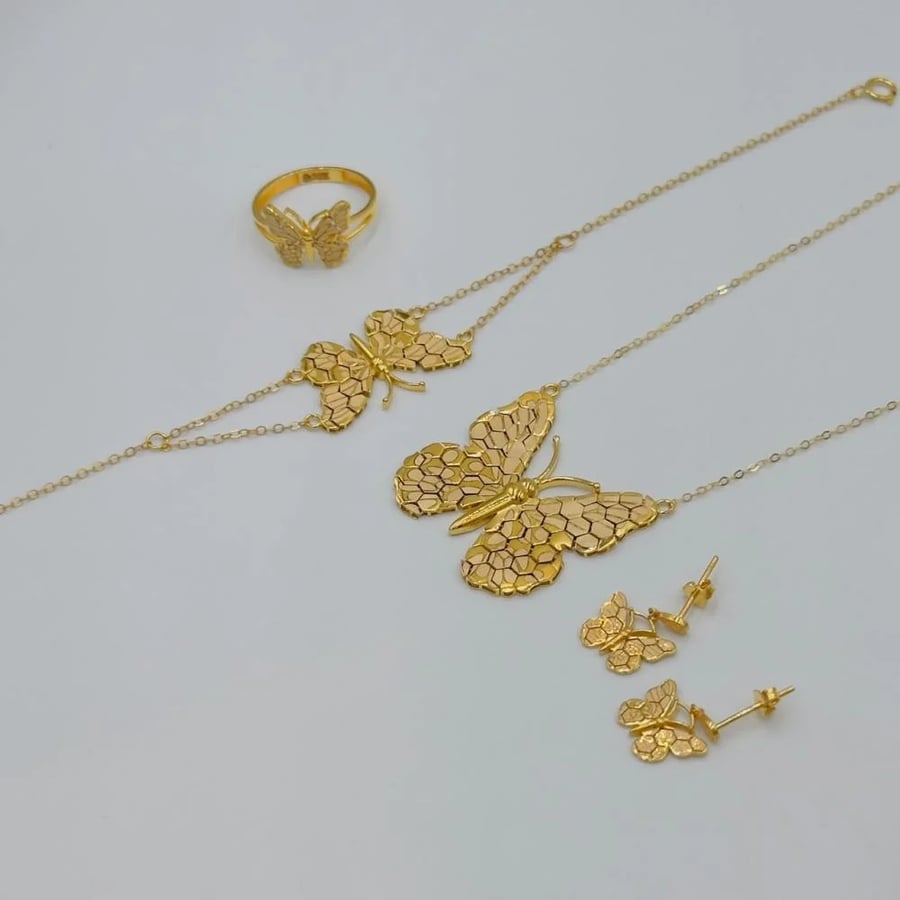 Necklace Butterfly Gold 21K