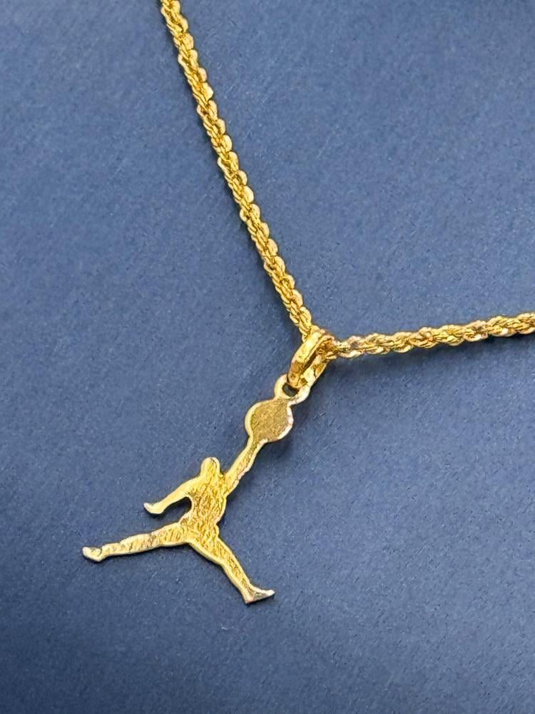 Necklaces 18K - سلسال وتعليقة عيار 18