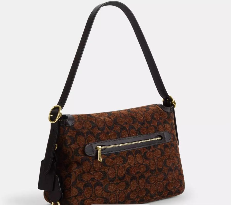Ella Shoulder Bag In Signature صغيرة