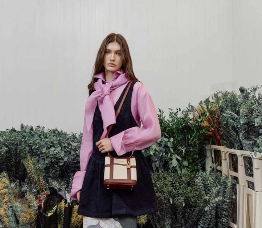 Scottie Canvas Bucket Bag - Brick