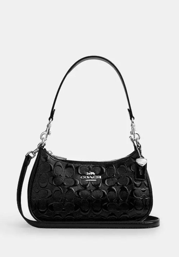 Teri Shoulder Bag In Signature Leather With Heart Charm