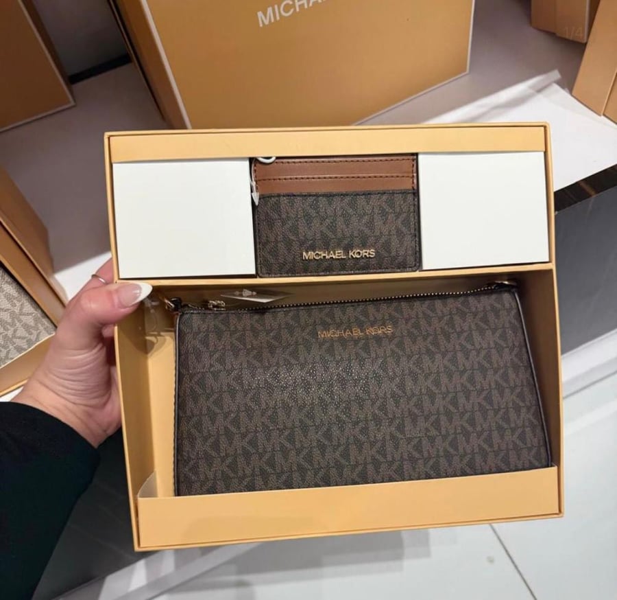 Medium Logo Pouch and Card Case Gift Set