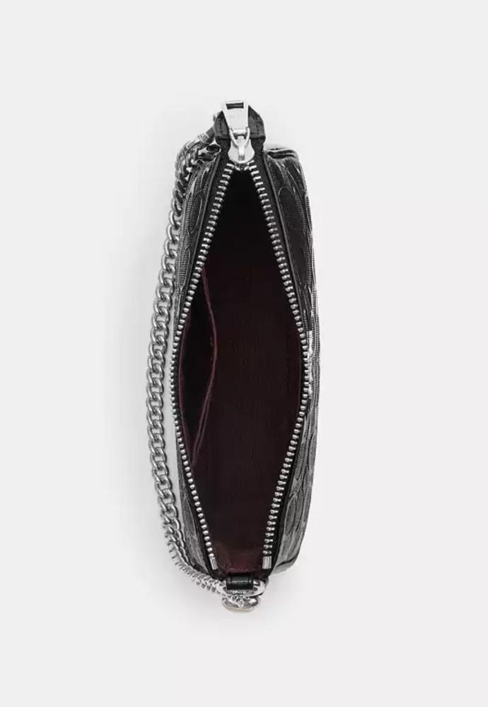 Nolita 19 In Signature Leather With Heart Charm