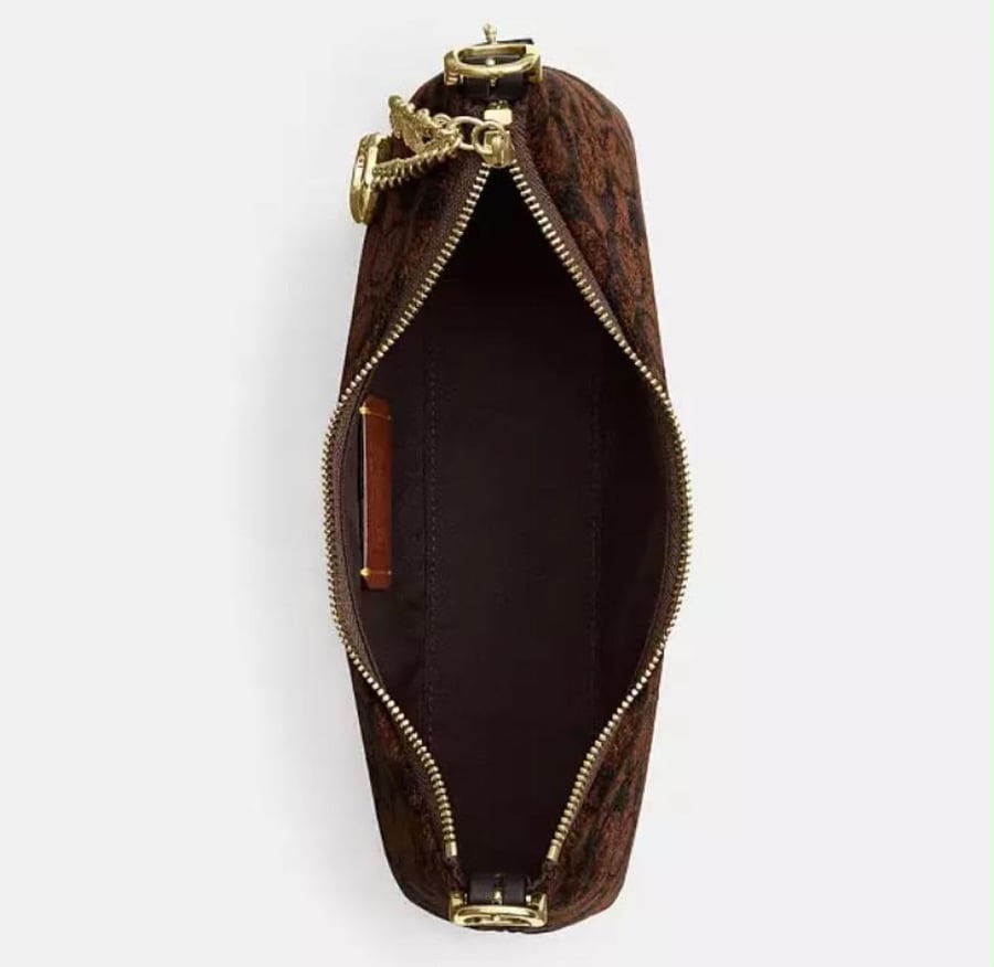 Emeilia Shoulder Bag In signature