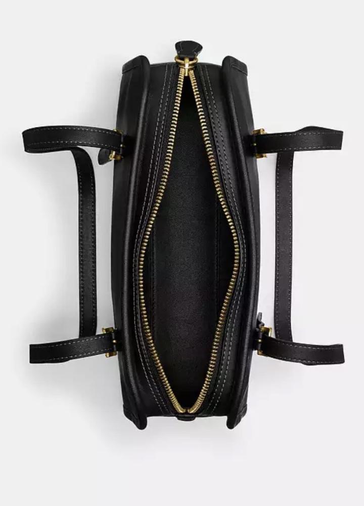Swing zip bag
