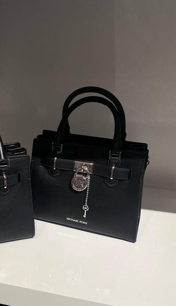 Hamilton Small Leather Satchel) أو "Hamilton Moderne Small Leathe
