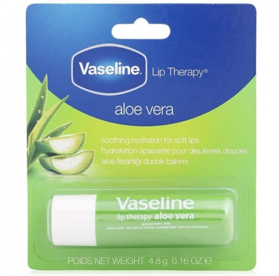 نيفيا مرطب شفاة 4 جرام بالصبار NIVEA ALOE VERA LIP CARE