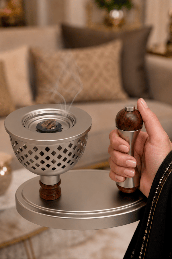 مبخرة استيل مزخرفة بقاعدة فضي مطفي عصرية مع خشبي, موديل جديد و أنيق