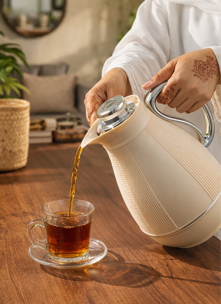 ترمس القناص سعة 1 لتر حافظة داخلية زجاج، هيكل خارجي بلاستيك اسود فضي