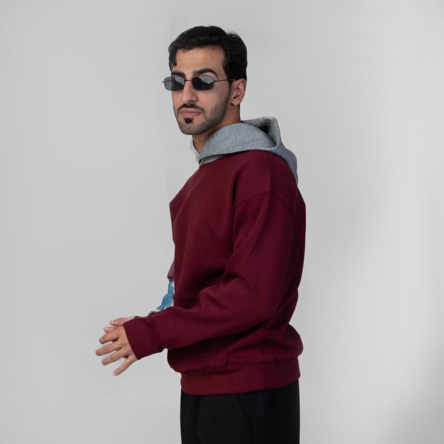 هودي انمي تطريز كم كامل الكم الأيمن سبايدر مان بكاب رمادي - عنابي