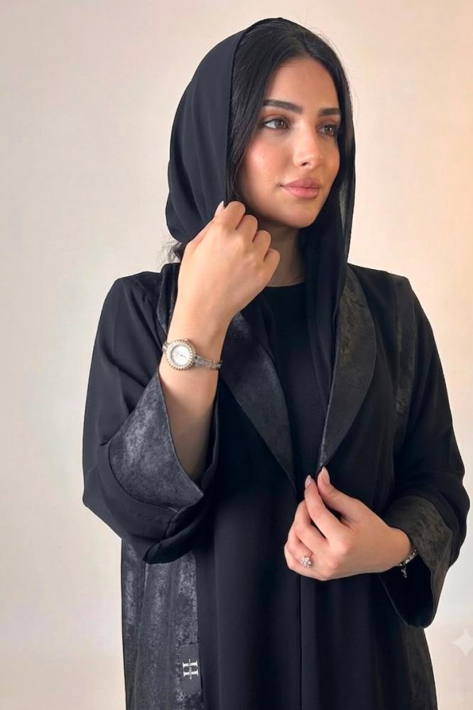 عبايه بريق