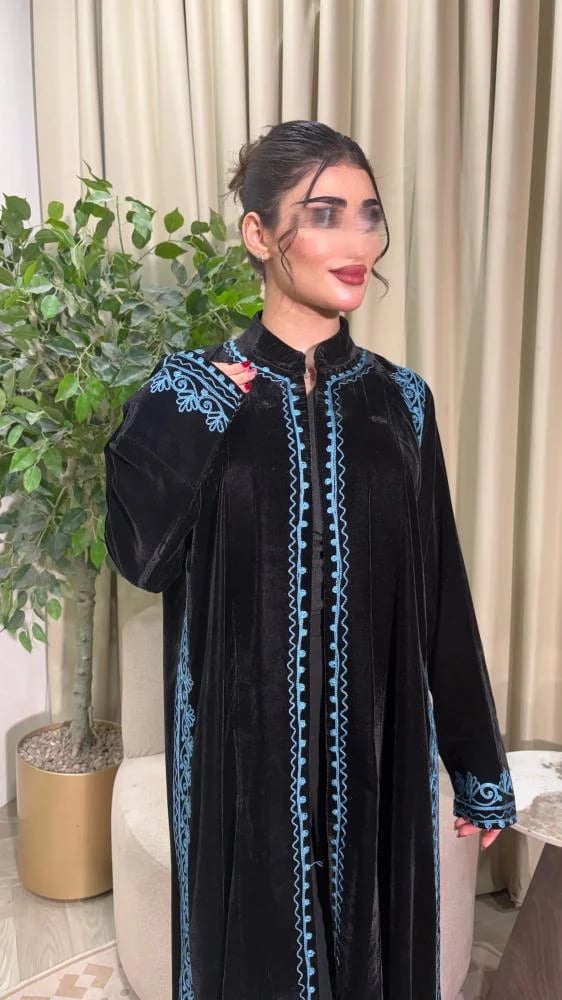 لالي