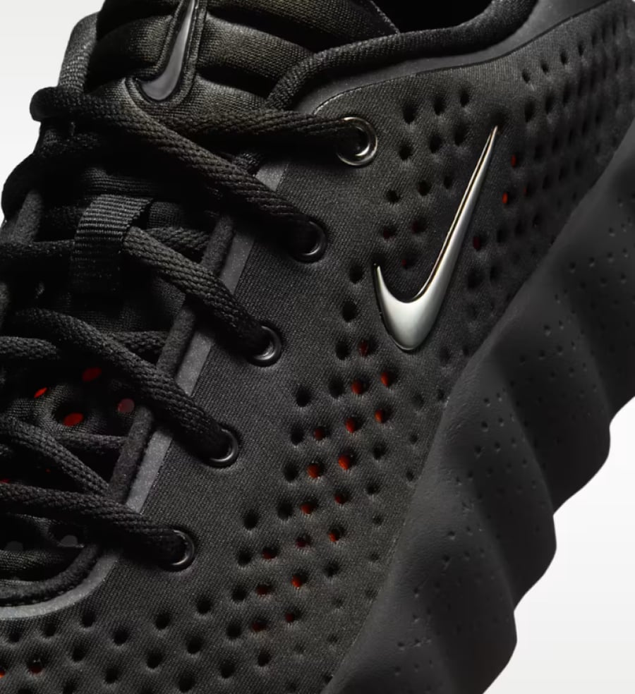 Nike Mind 002