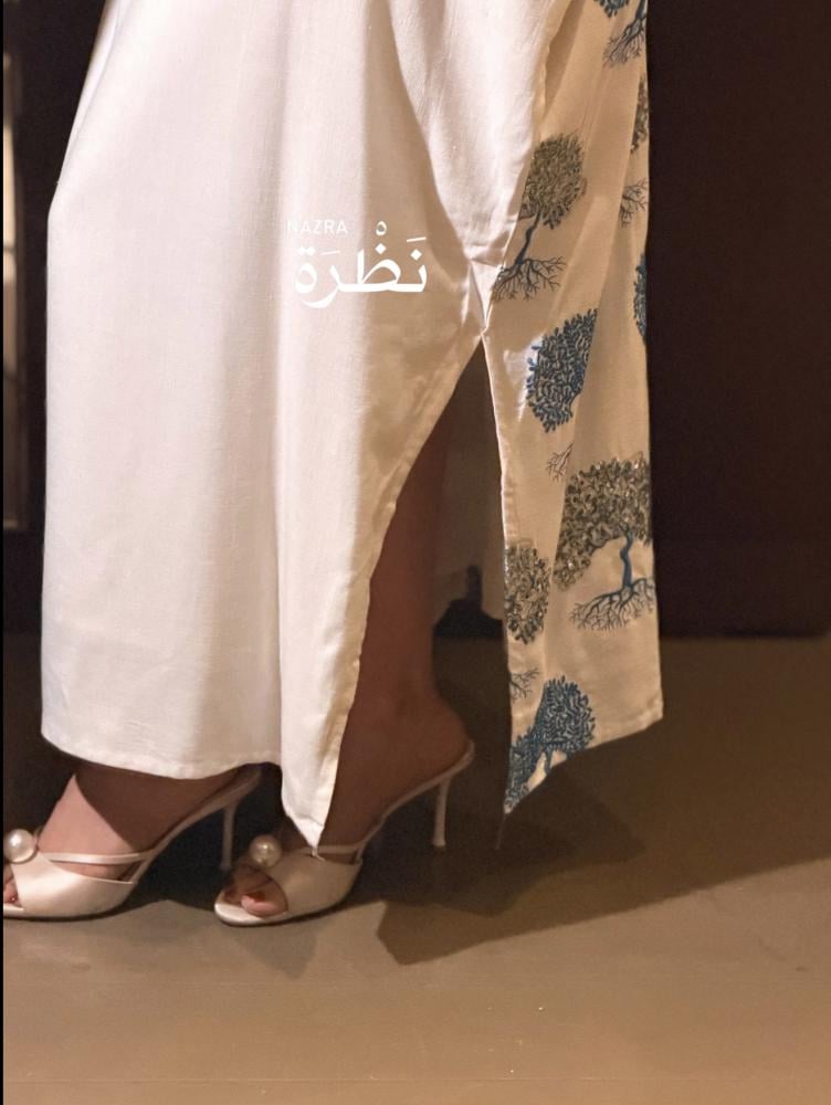 جلابيه انيقه في حزام داخلي
