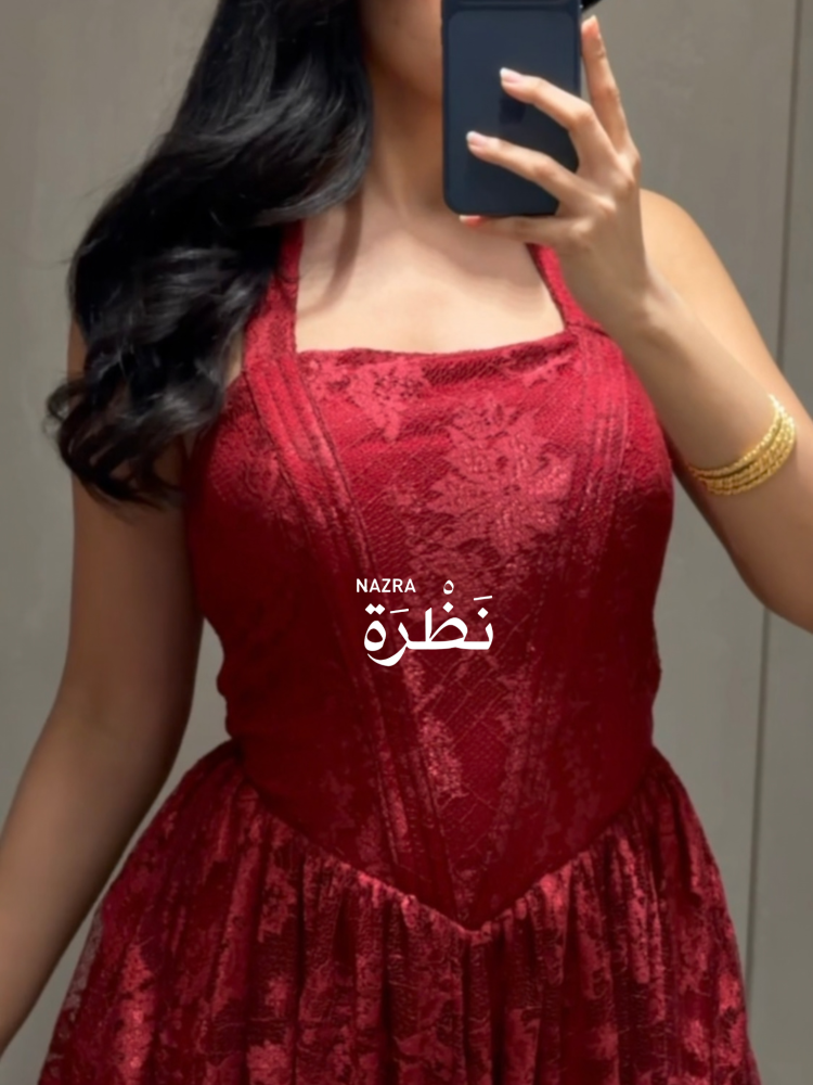فستان دانتيل