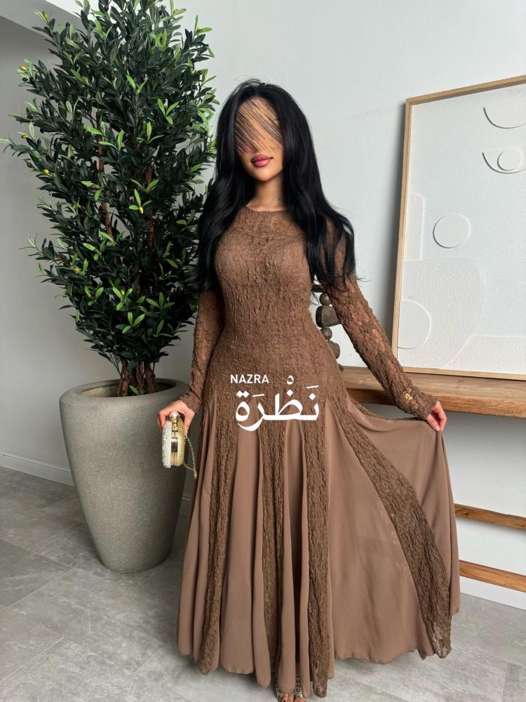 فستان ماسك بكسرات من الاسفل خامه سترتش
