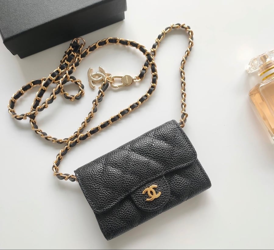 Mini chanel wallet