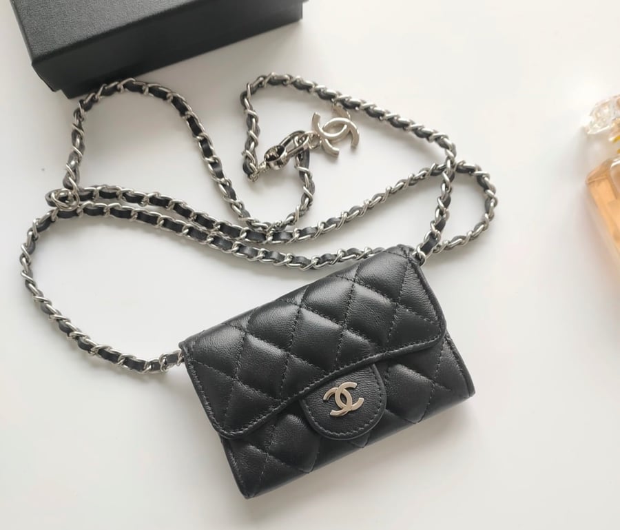 Mini chanel wallet