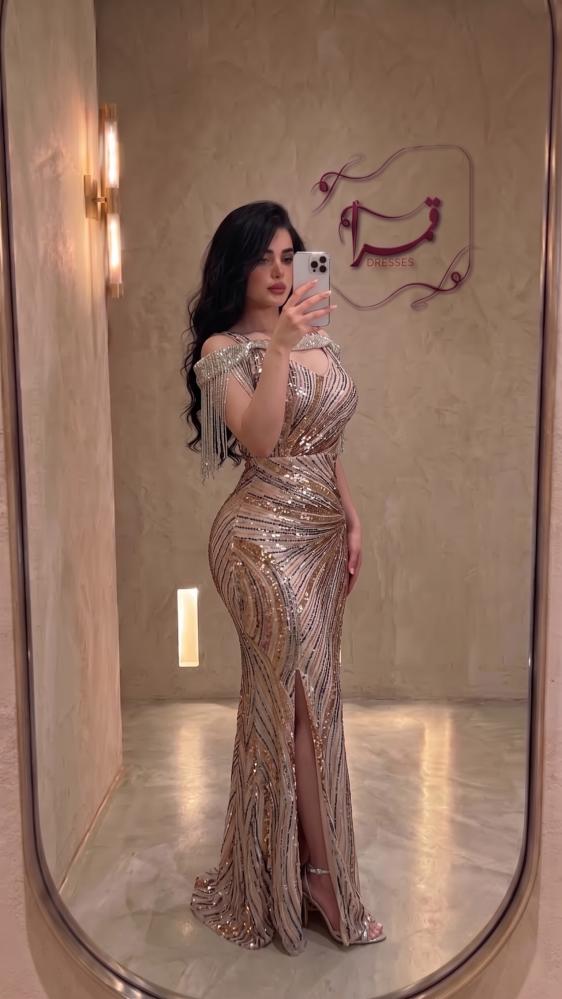 فستان ميتا