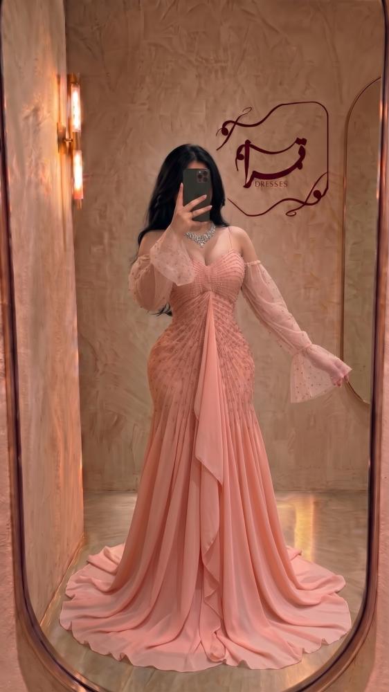 فستان يارين