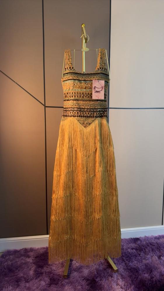 فستان رندو