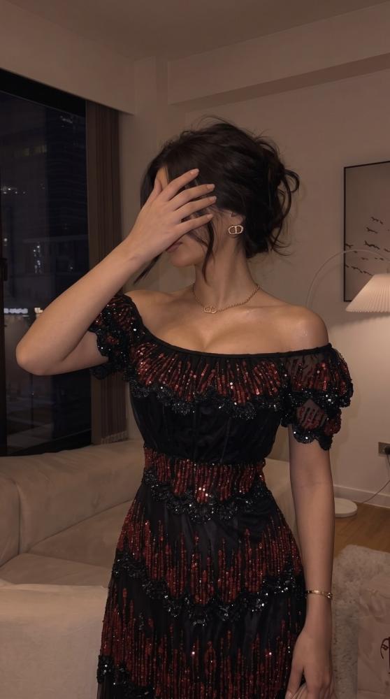 فستان لمارا