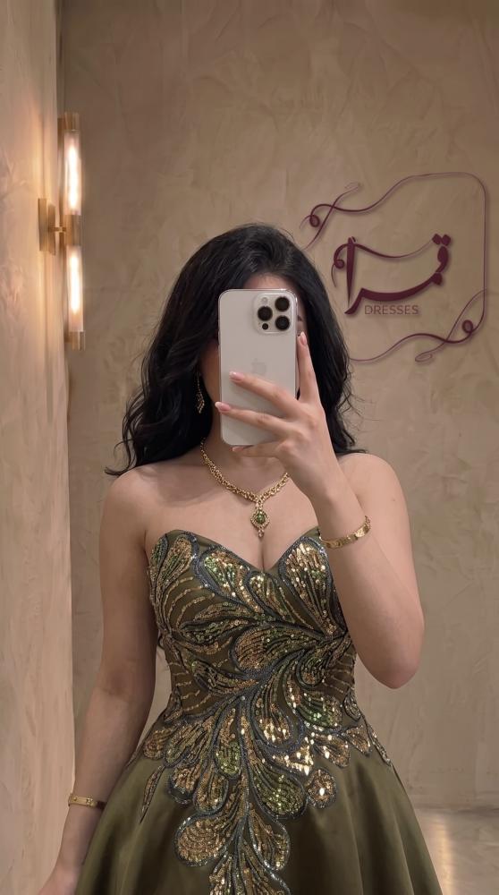 فستان زهيره