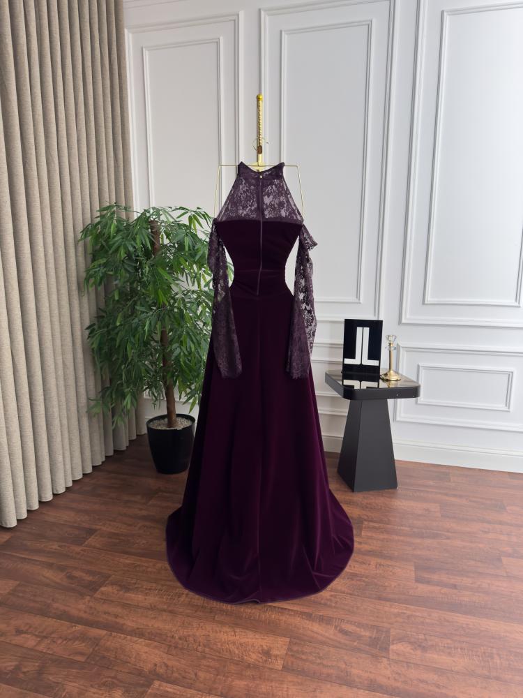 Velvet dress with lace purple color