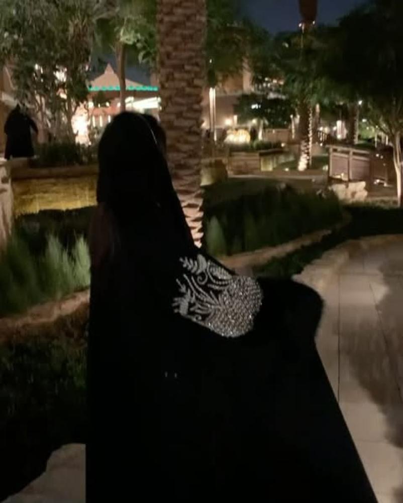 عبايات عسل