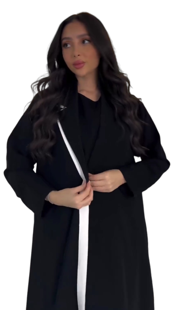 عبايات ملونه