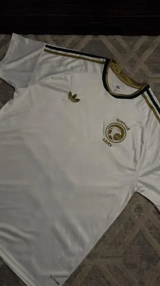 تيشيرت المنتخب السعودي الاساسي