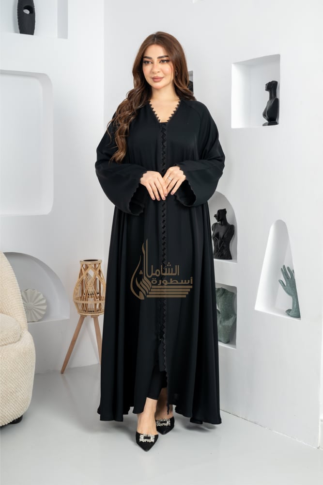 عبايه كلوش تفاصيل المثلثات -رقم المودل 403