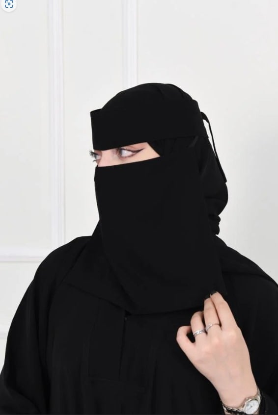 نقاب مطاط منكس طويل