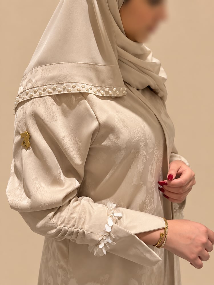 عباية A02