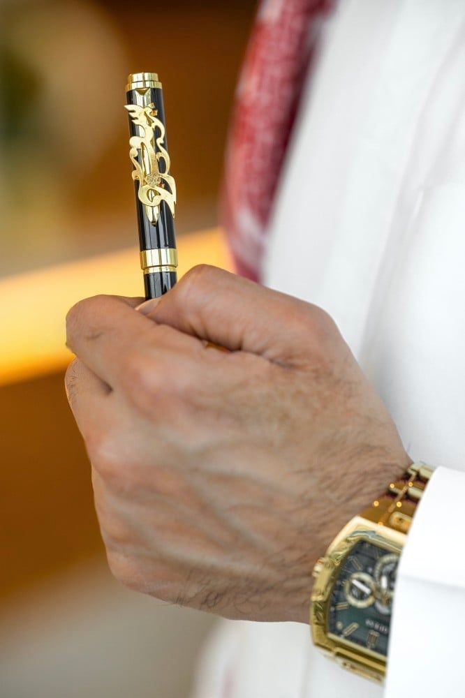 قلم بالاسم حسب الطلب