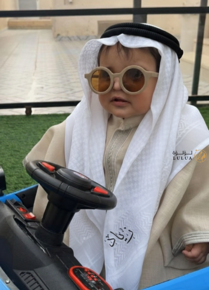 شماغ و عقال اطفال بالاسم