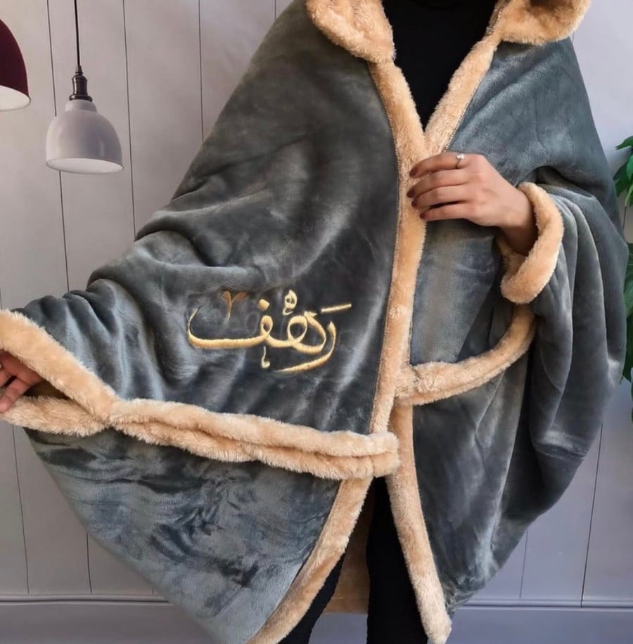 سكارف نسائي متوفر با جميع الالون