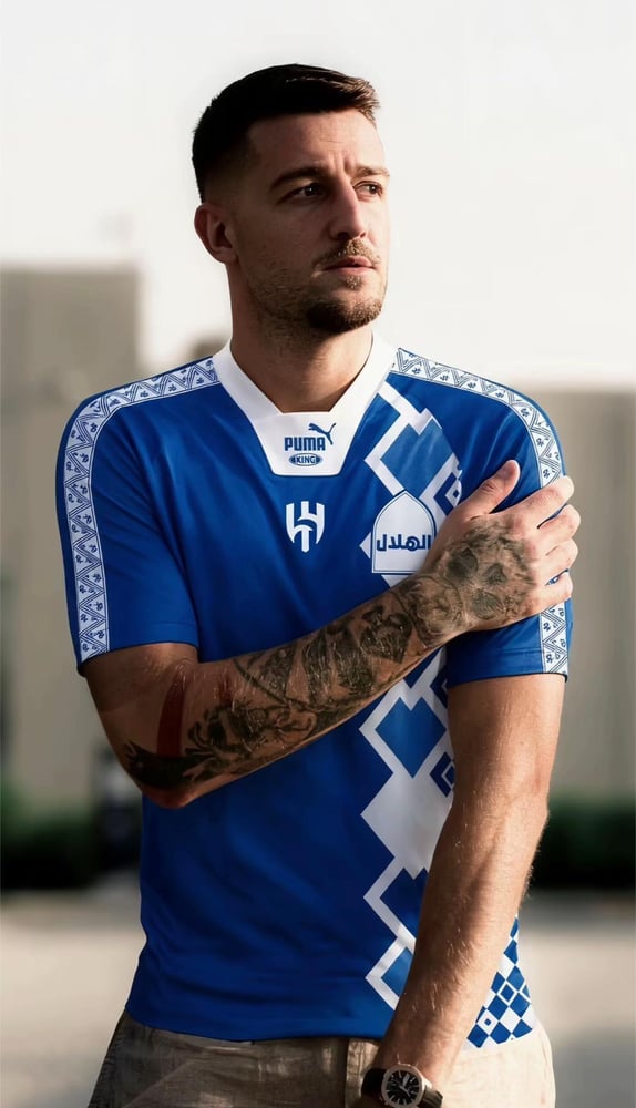 تيشرت الهلال الجديد