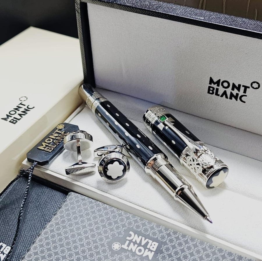Montblanc pen and cufflink set