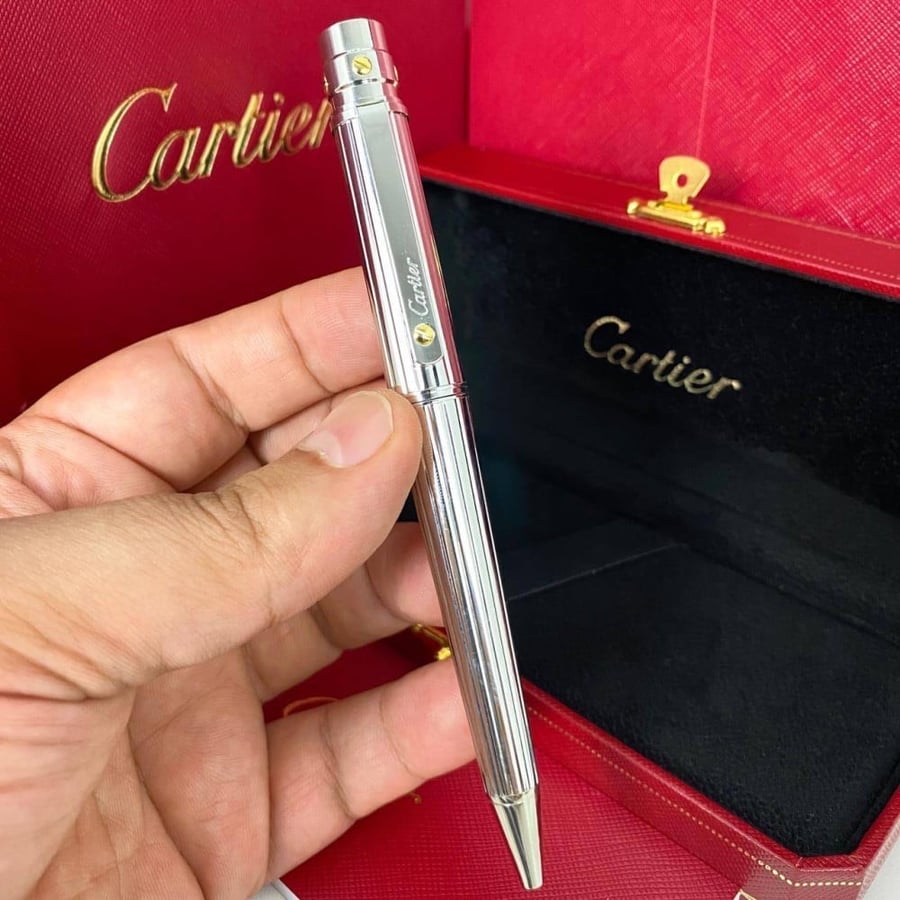 Cartier pen with coordination