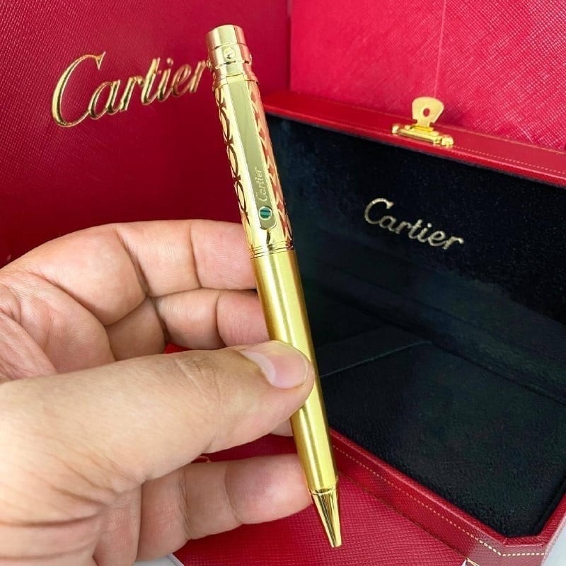 Cartier pen with coordination