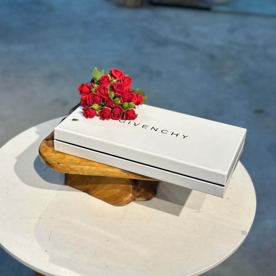 GIVENCHY classic shemagh, latest edition, and natural flower arrangement