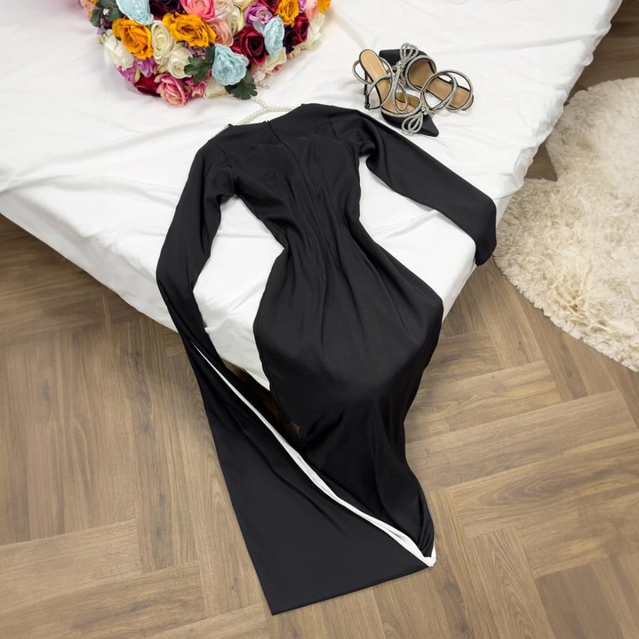 Evening dress with unique embroidery