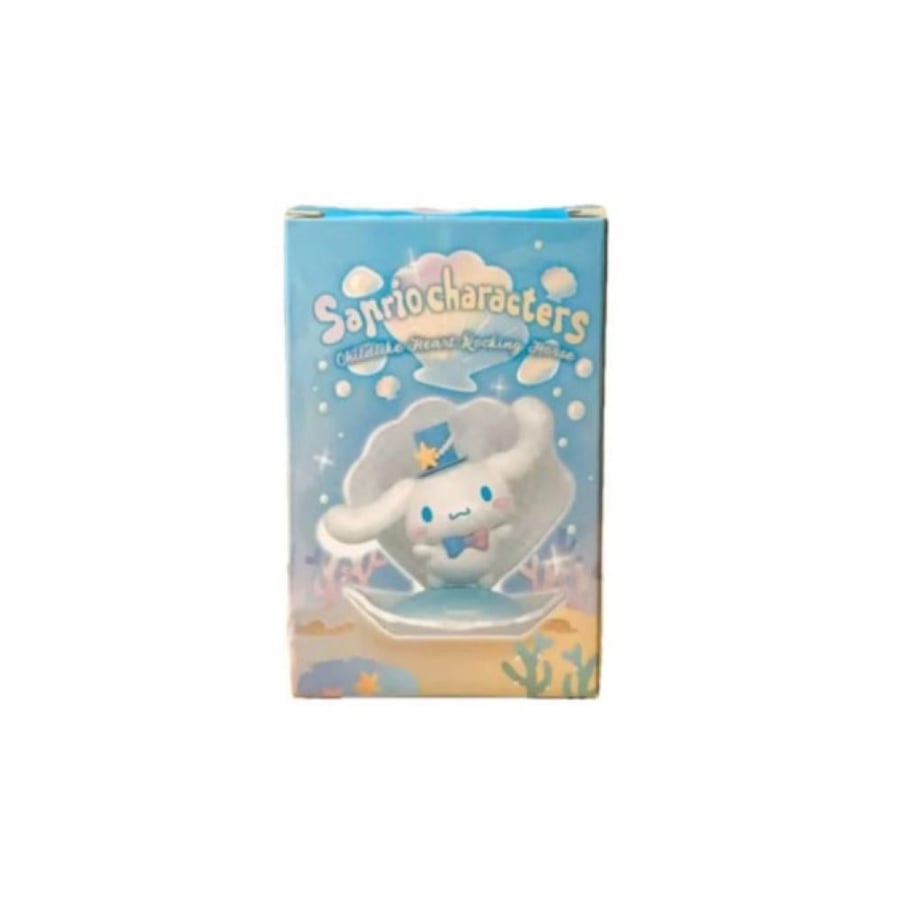 Sanrio characters sea holiday